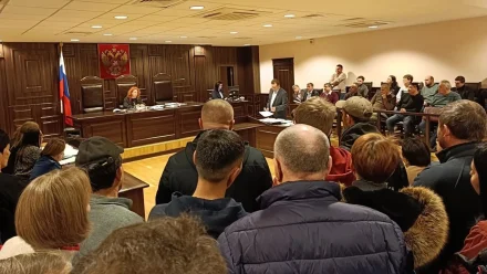 Астраханские бизнесмены обратились в суд по поводу повышения налога на имущество