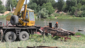 Игорь Бабушкин поручил открыть мост через Серебряную Воложку в октябре