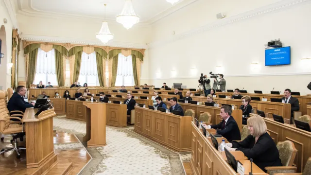 В Думе Астраханской области обсудили строительство газохимического комплекса