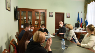 Астраханским школьникам предложат делать будки для бездомных собак на уроках труда