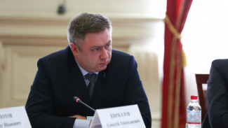 Депутаты приняли отставку главы Ахтубинского района Алексея Кириллова