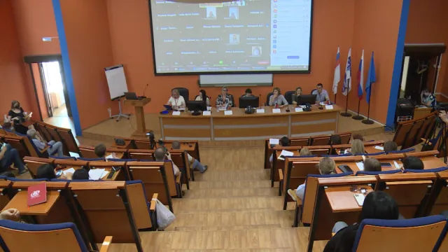 Астраханские психологи обсудили профилактику деструктивного поведения молодёжи