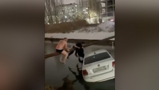 Астраханцы в сети стали свидетелями героического поступка махачкалинцев