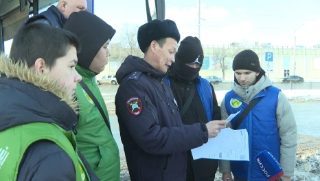 Студенты астраханского автодорожного колледжа вышли в рейд ГИБДД