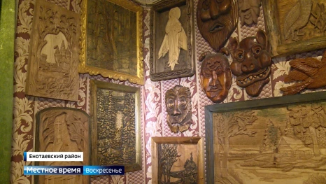В руках астраханского мастера оживают иконы