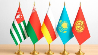 С 2026 года детям до 14 лет нельзя будет попасть в страны ближнего зарубежья по свидетельству о рождении