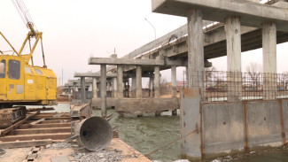 Игорь Бабушкин поручил доложить о сроках сдачи моста через Бертюль