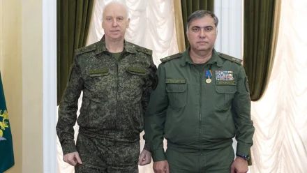 Александр Бастрыкин вручил Орден Почета руководителю астраханского управления СК 