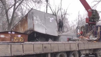 В Ленинском районе Астрахани демонтировали тысячу незаконных гаражей