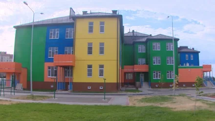 В Астрахани на улице Мичурина готовят к открытию новый детский сад