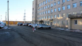 В Ахтубинске отремонтировали подъездную дорогу к главному корпусу больницы