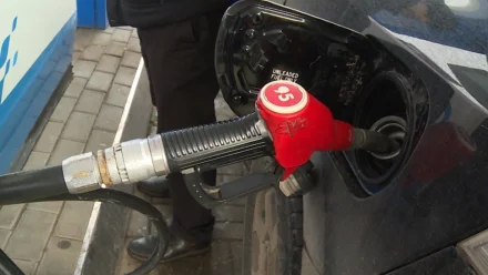 В Астраханской области продолжают расти цены на бензин