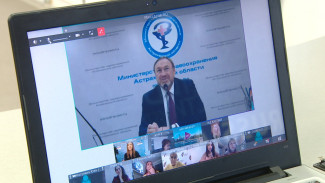 В Астраханской области рассматривают вопрос о вакцинации подростков от COVID-19