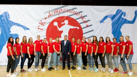 Игорь Бабушкин встретился с “Астраханочкой” перед чемпионатом России