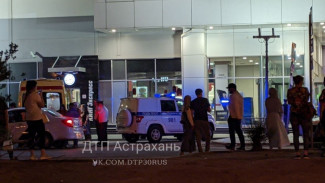 В Астрахани ТРЦ «Ярмарка» обследовали после эвакуации людей