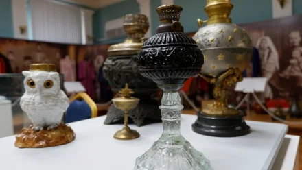 В Астрахани работает выставка древних светильников "Светлая идея"
