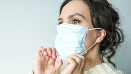 В Астраханской области за сутки зафиксировали 799 новых случаев коронавируса