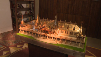 Астраханцы создают макеты деревянных построек из старого парка "Аркадия"