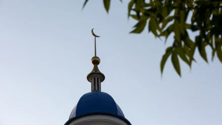 Игорь Бабушкин поздравил астраханских мусульман с Ураза-байрам