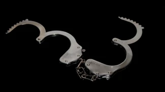 В Астрахани замечание по поводу поведения ребёнка привело к телесными повреждениям и уголовному делу