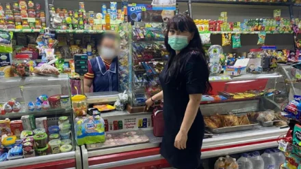 Астраханка, продававшая алкоголь подросткам, напала на инспектора ПДН 