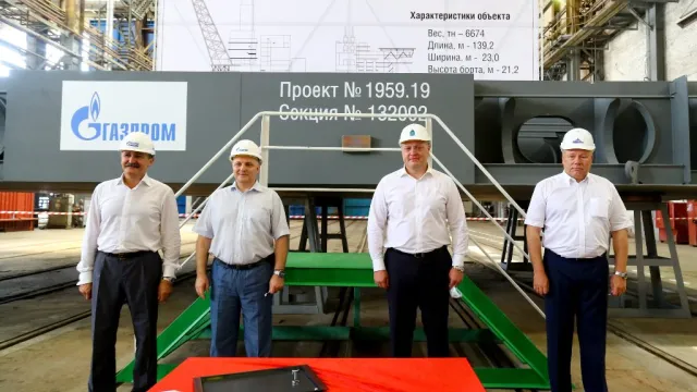 Астраханские судостроители создадут ледостойкую платформу