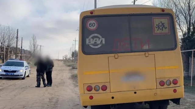 В Астраханской области водителя школьного автобуса оштрафовали за пьяную езду