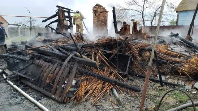В жилом доме под Астраханью произошел взрыв газа