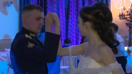 В Астраханском театре оперы и балета прошёл стилизованный ретробал