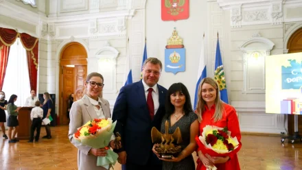 Лучшие учителя Астраханской области получили заслуженные награды