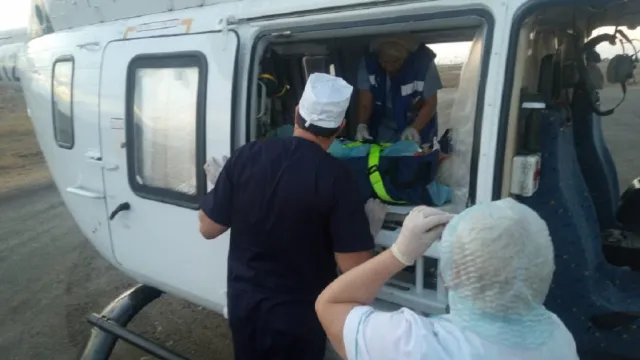 Астраханца в коме доставили вертолётом в больницу Волгограда
