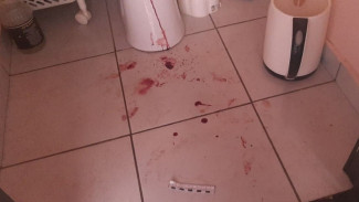 В Астрахани женщина напала с ножом на сожителя из-за ревности