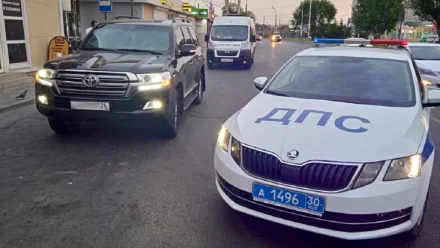 В Астрахани водителям грозит лишение прав за езду по встречной полосе