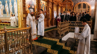 Астраханцы встретили праздник Светлой Пасхи