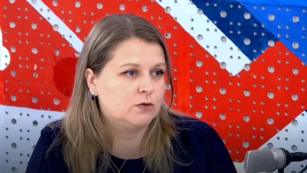 Астраханцам рассказали, кто и как вербует подростков в "сети"