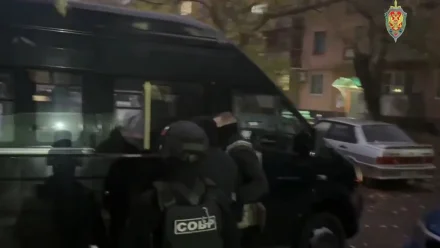 Трёх жителей Знаменска задержали за вымогательство денег у участника СВО 