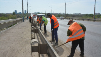 Городские мосты в Астрахани станут чище 