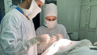 В Астрахани офтальмологи помогли девочке вернуть зрение после ошибочного диагноза