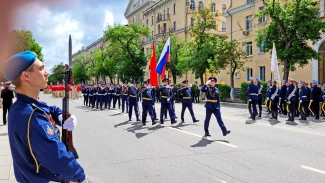 В Астрахани прошла первая репетиция торжественного прохождения