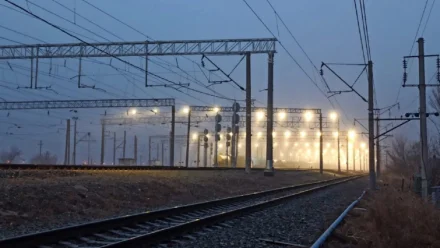 В Астрахани на железнодорожном вокзале установили умное освещение