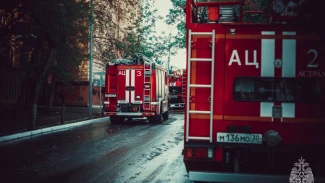 В Астрахани ночью произошел пожар в квартире жилого дома 