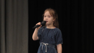 Юные астраханские вокалисты готовятся к участию в соцпроекте “Белый пароход”