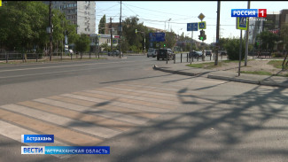 Пришкольные территории Астрахани готовятся к началу учебного года