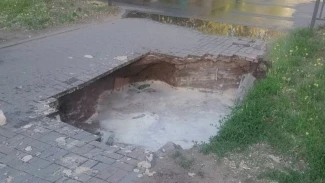 Астраханке, упавшей в яму с кипятком, компенсировали моральный вред