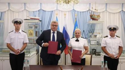Астраханскому Каспийскому институту морского и речного транспорта им. генерал-адмирала Ф.М. Апраксина присвоен статус академии