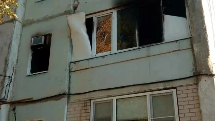 Огнеборцы ГКУ «Волгоспас» ликвидировали пожар в квартире в Трусовском районе Астрахани 