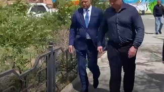 Губернатор Игорь Бабушкин провел инспекцию в центре Астрахани