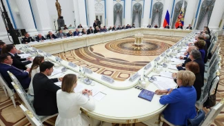 Под председательством Владимира Путина 5 ноября в Кремле прошло заседание Совета при президенте по межнациональным отношениям