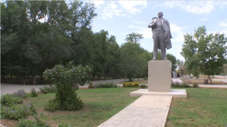 Парк в Астрахани привели в порядок по требованию прокуратуры