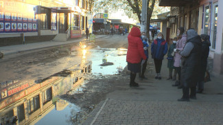 Жители Астрахани продолжают жаловаться на нескончаемые прорывы канализаций 